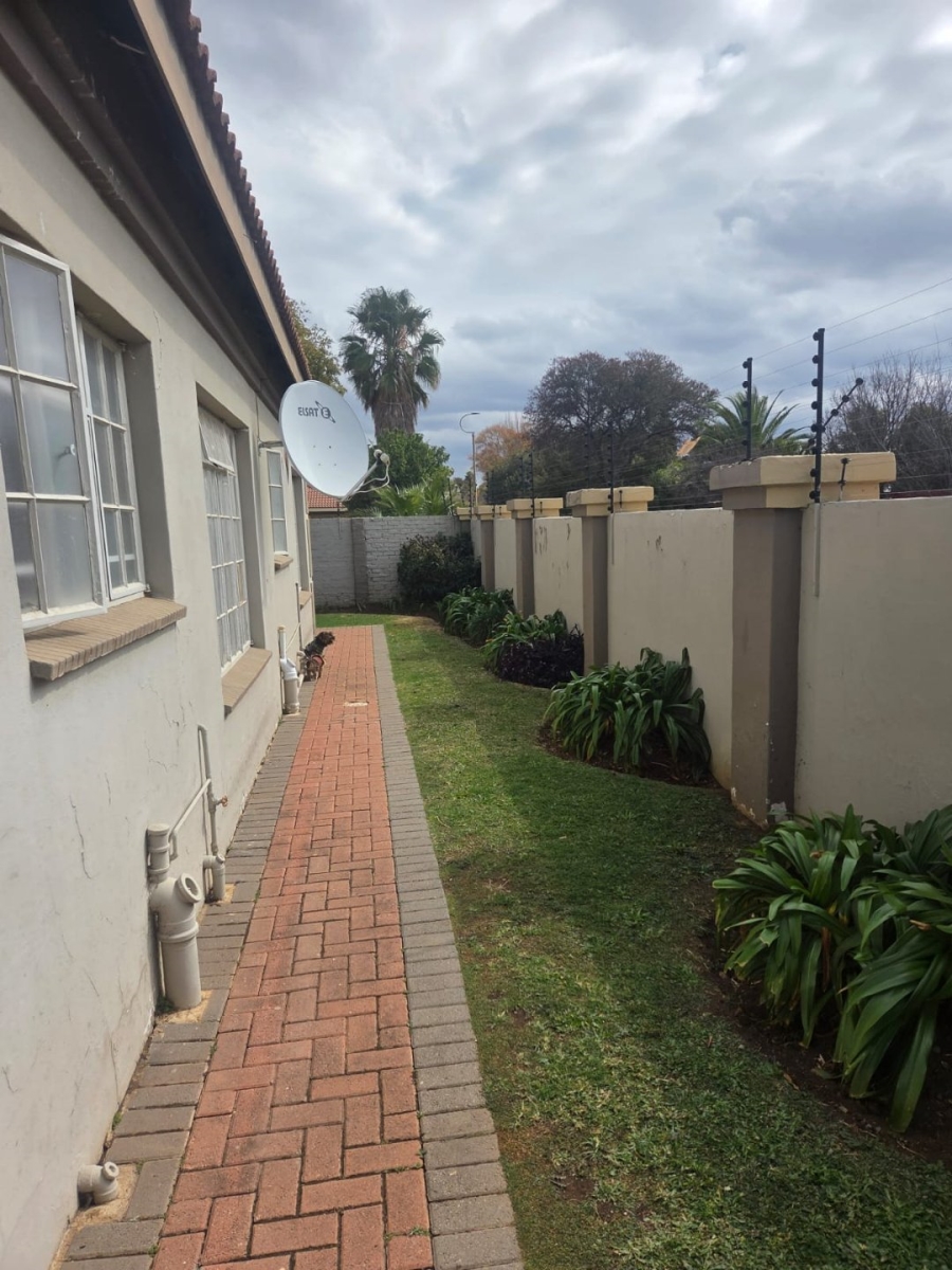3 Bedroom Property for Sale in Flimieda North West